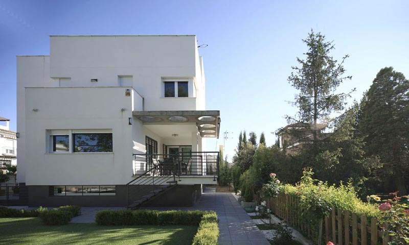 VIVIENDA EN OGÍJARES